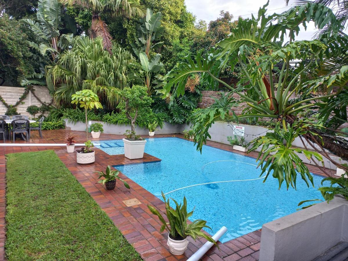 Woodleigh Guest Lodge East London Buitenkant foto