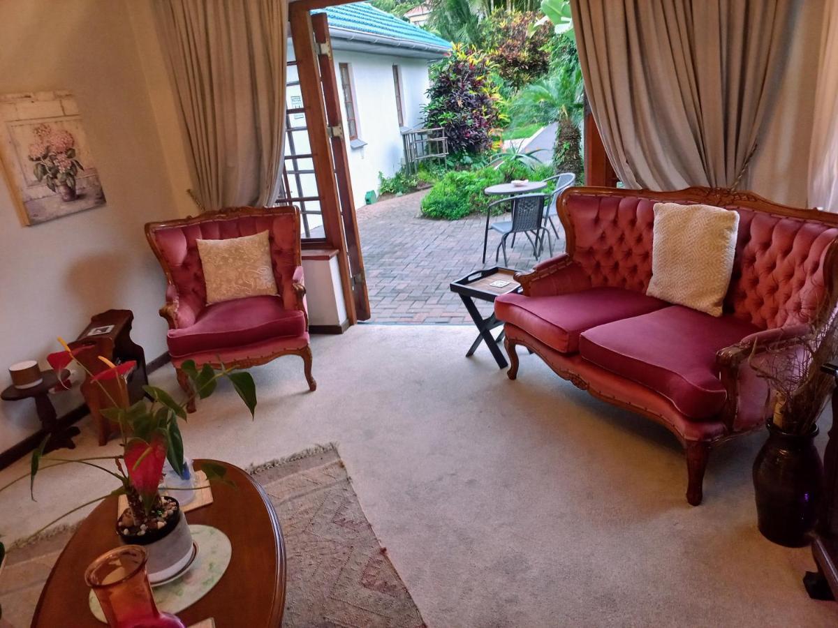 Woodleigh Guest Lodge East London Buitenkant foto