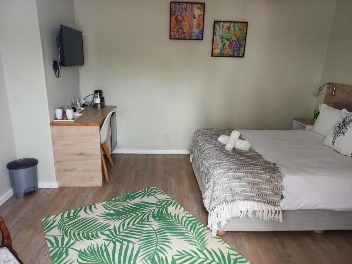 Woodleigh Guest Lodge East London Buitenkant foto