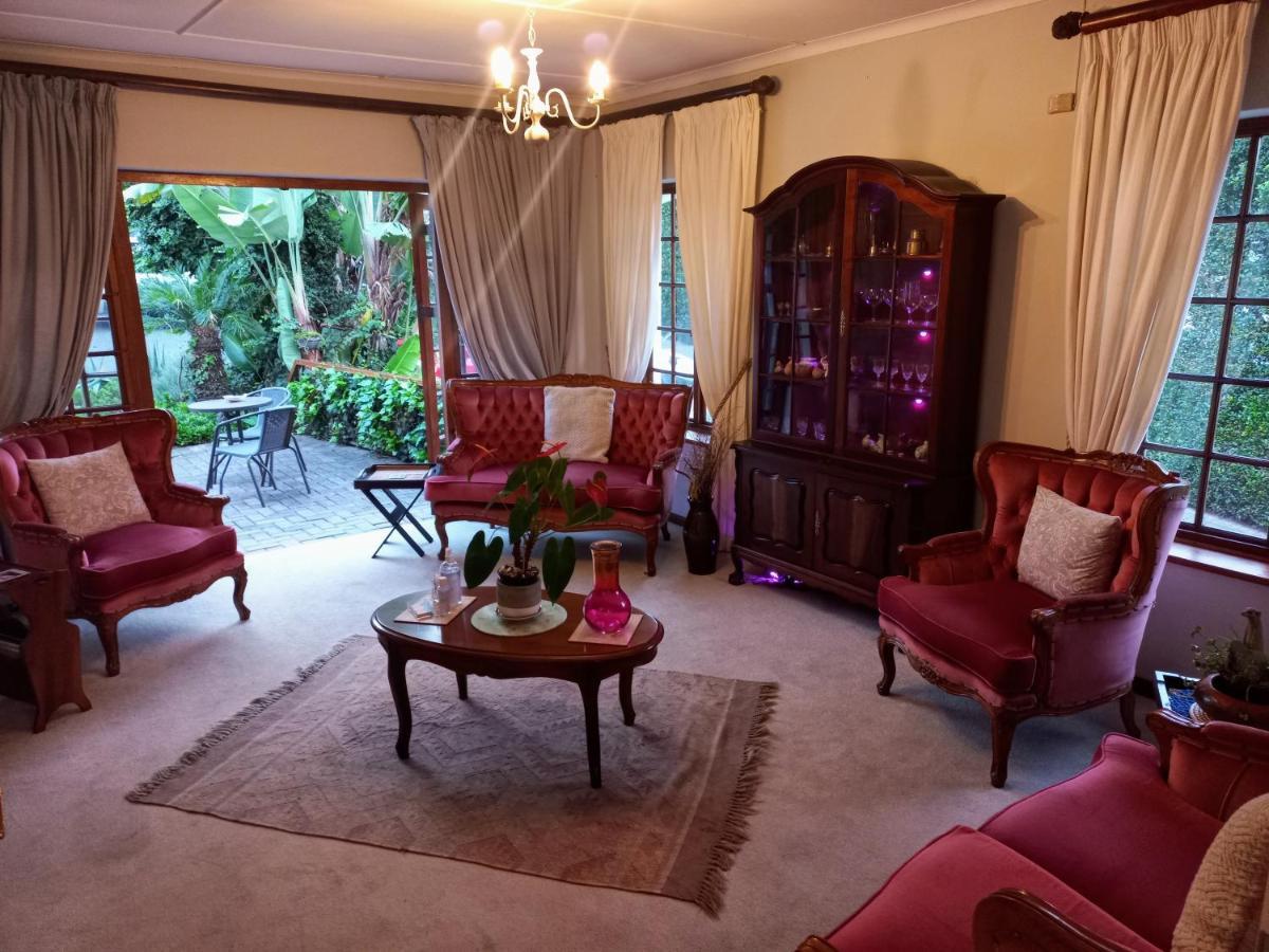 Woodleigh Guest Lodge East London Buitenkant foto