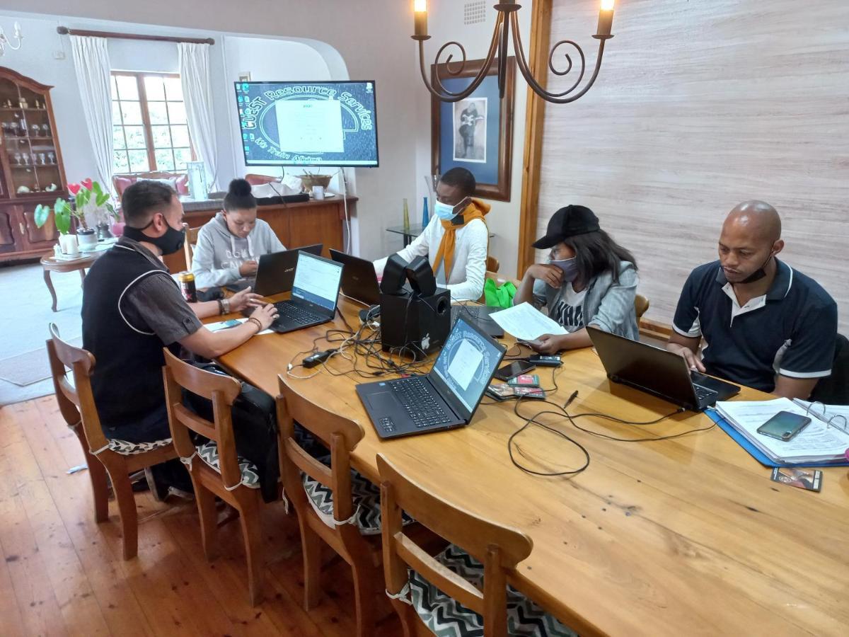 Woodleigh Guest Lodge East London Buitenkant foto